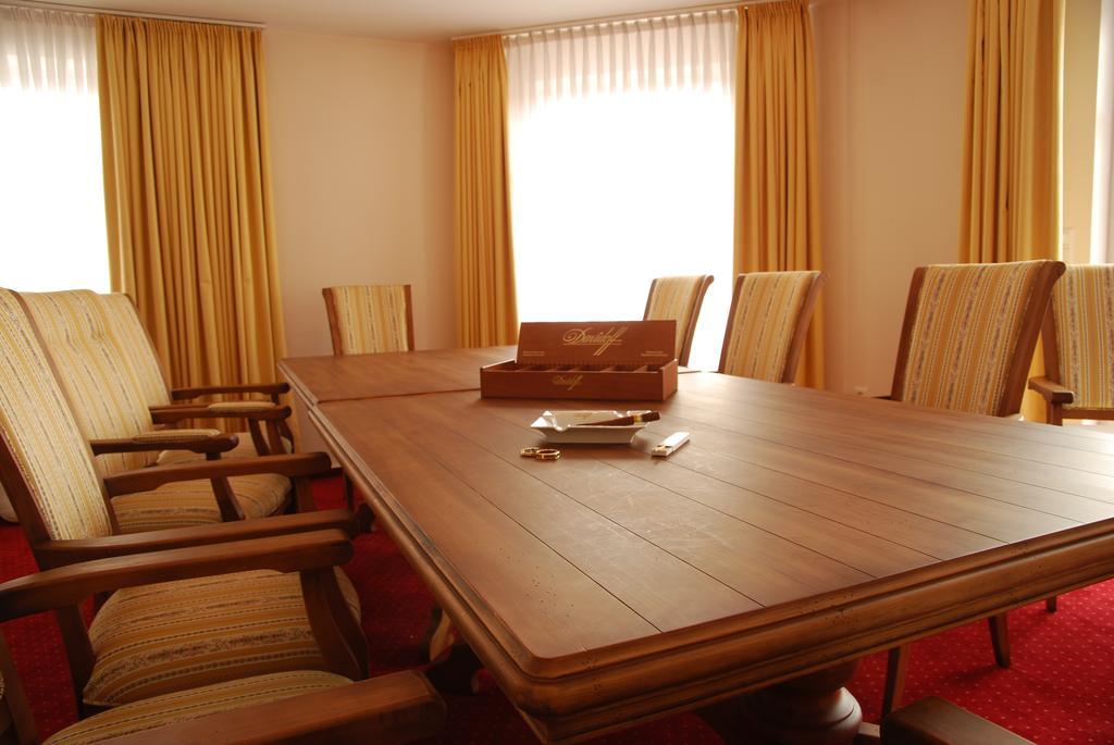 Muensterlaender Hof Hotell Cloppenburg Exteriör bild